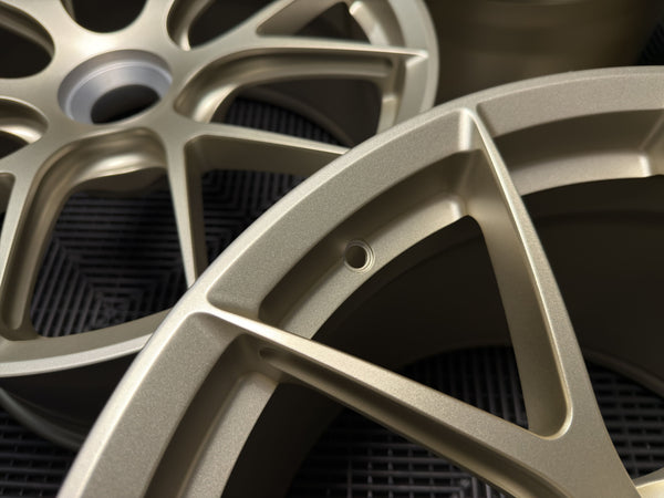 GT-01C 992 GT3 RS 20 inch Track setup